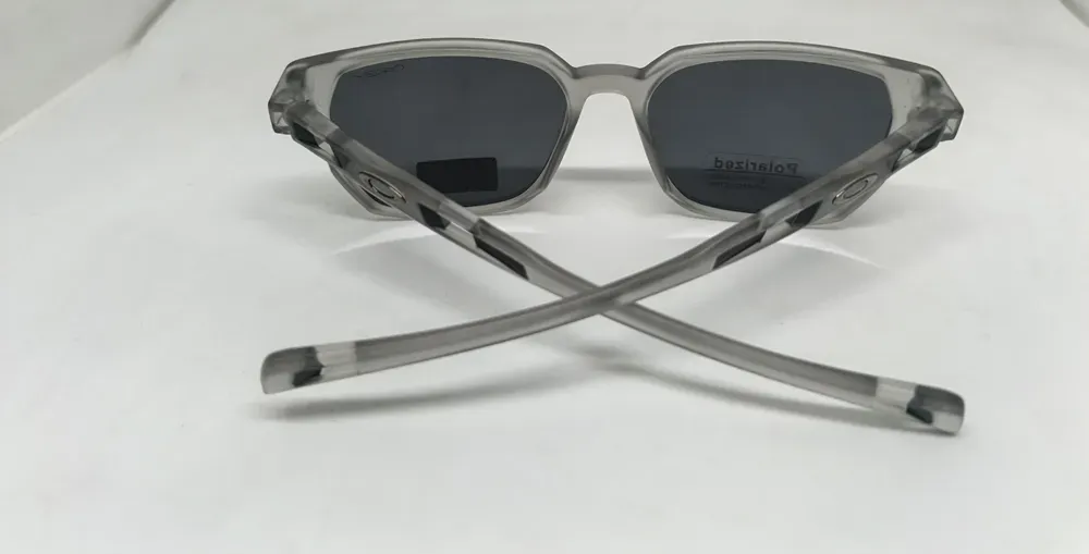 Oakley  POLARIZED Sunglass  (2-Color) BO-39 gallery image