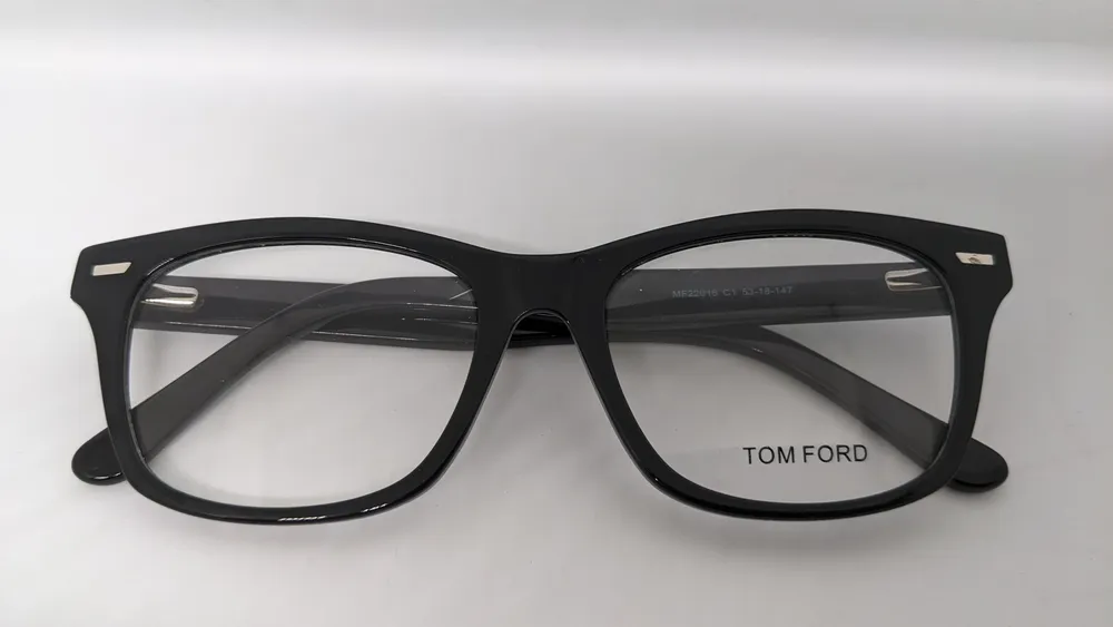 Tom Ford WV-4 gallery image