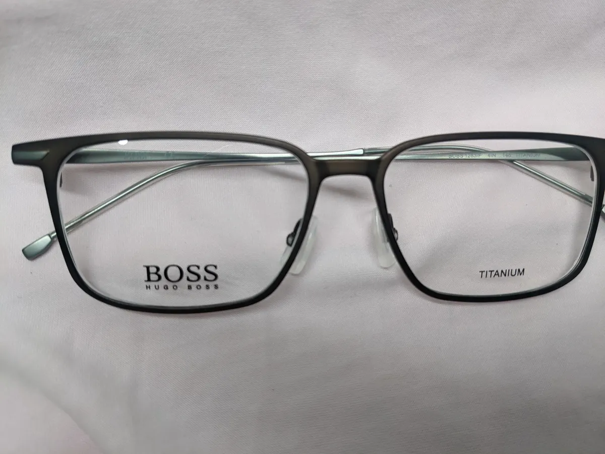 BOSS (Hugo Boss) Titanium 1253 gallery image